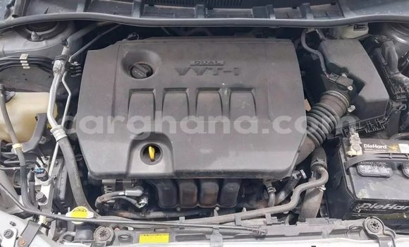 Sayi Na hannu Toyota Corolla Azurfa Mota in Accra a Greater Accra Sayi Na hannu Toyota Corolla Azurfa Mota in Accra a Greater Accra