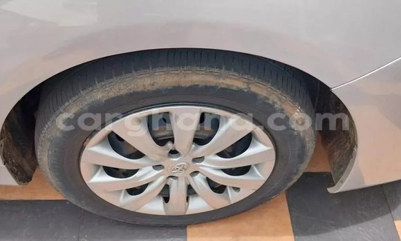 Sayi Na hannu Toyota Corolla Azurfa Mota in Accra a Greater Accra Sayi Na hannu Toyota Corolla Azurfa Mota in Accra a Greater Accra