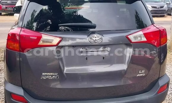Ra Àlòkù Toyota RAV4 Miiran Ọkọ̀ in Accra ni Greater Accra Ra Àlòkù Toyota RAV4 Miiran Ọkọ̀ in Accra ni Greater Accra