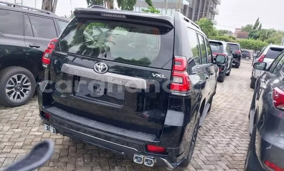 Sayi Na hannu Toyota Land Cruiser Prado Black Mota in Accra a Greater Accra Sayi Na hannu Toyota Land Cruiser Prado Black Mota in Accra a Greater Accra