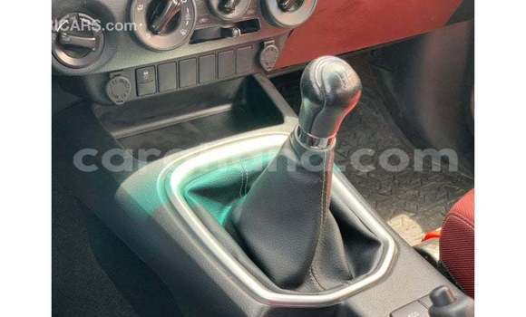 Ra Imported Toyota Hilux funfun Ọkọ̀ in Import - Dubai ni Ashanti Ra Imported Toyota Hilux funfun Ọkọ̀ in Import - Dubai ni Ashanti