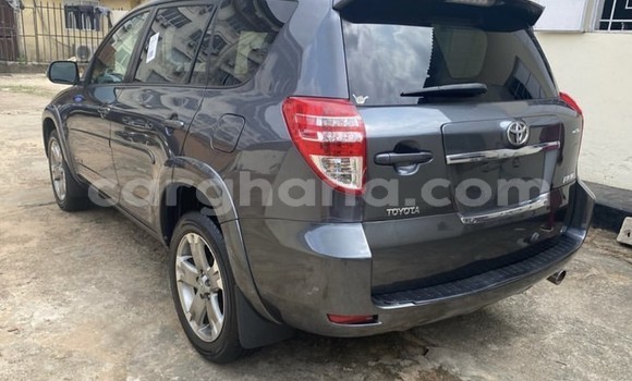 Buy Used Toyota RAV4 Beige Car in Sekondi–Takoradi Metropolitan in Western Buy Used Toyota RAV4 Beige Car in Sekondi–Takoradi Metropolitan in Western