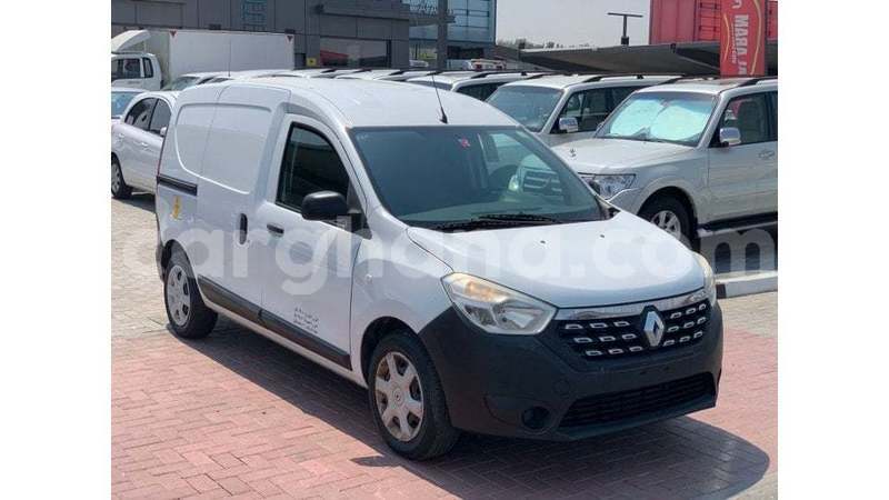 Big with watermark renault 18 ashanti import dubai 54820