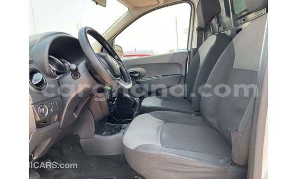 Ra Imported Renault 18 funfun Ọkọ̀ in Import - Dubai ni Ashanti Ra Imported Renault 18 funfun Ọkọ̀ in Import - Dubai ni Ashanti