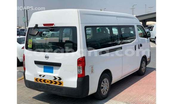 Ra Imported Nissan Urvan funfun Ọkọ̀ in Import - Dubai ni Ashanti Ra Imported Nissan Urvan funfun Ọkọ̀ in Import - Dubai ni Ashanti