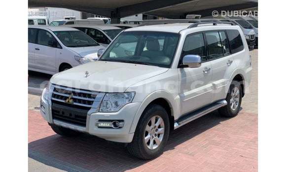 Ra Imported Mitsubishi Pajero funfun Ọkọ̀ in Import - Dubai ni Ashanti Ra Imported Mitsubishi Pajero funfun Ọkọ̀ in Import - Dubai ni Ashanti