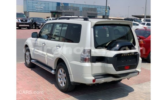 Ra Imported Mitsubishi Pajero funfun Ọkọ̀ in Import - Dubai ni Ashanti Ra Imported Mitsubishi Pajero funfun Ọkọ̀ in Import - Dubai ni Ashanti