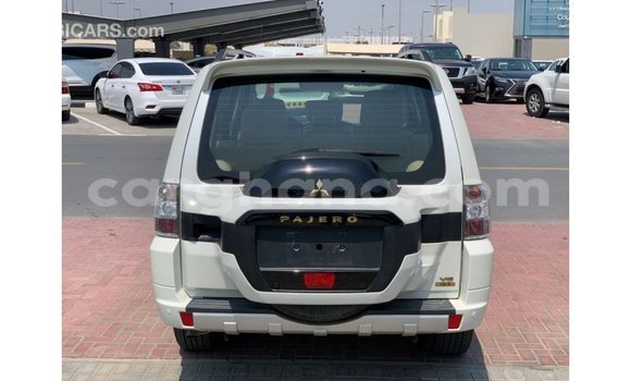 Ra Imported Mitsubishi Pajero funfun Ọkọ̀ in Import - Dubai ni Ashanti Ra Imported Mitsubishi Pajero funfun Ọkọ̀ in Import - Dubai ni Ashanti