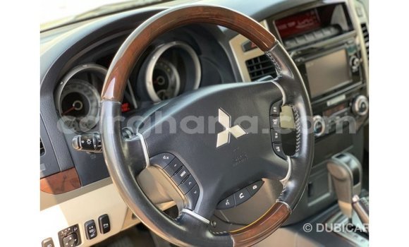 Ra Imported Mitsubishi Pajero funfun Ọkọ̀ in Import - Dubai ni Ashanti Ra Imported Mitsubishi Pajero funfun Ọkọ̀ in Import - Dubai ni Ashanti