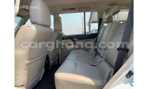 Ra Imported Mitsubishi Pajero funfun Ọkọ̀ in Import - Dubai ni Ashanti Ra Imported Mitsubishi Pajero funfun Ọkọ̀ in Import - Dubai ni Ashanti
