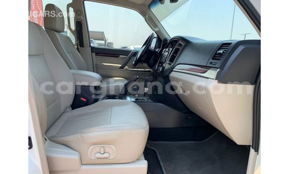 Ra Imported Mitsubishi Pajero funfun Ọkọ̀ in Import - Dubai ni Ashanti Ra Imported Mitsubishi Pajero funfun Ọkọ̀ in Import - Dubai ni Ashanti
