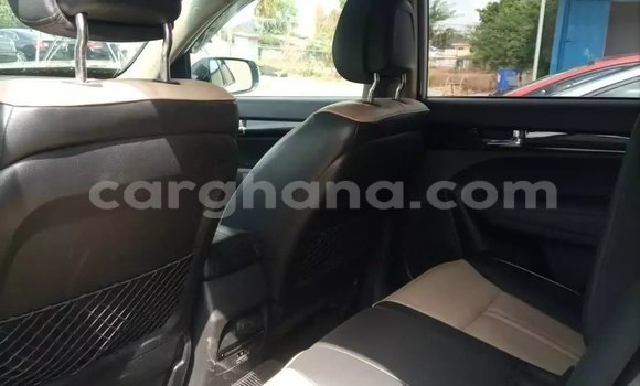 Sayi Na hannu Kia Sorento White Mota in Accra a Greater Accra Sayi Na hannu Kia Sorento White Mota in Accra a Greater Accra