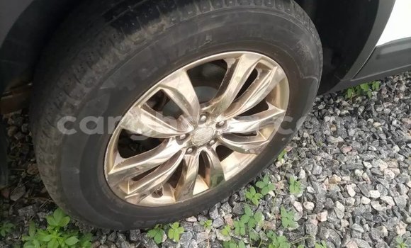 Sayi Na hannu Kia Sorento White Mota in Accra a Greater Accra Sayi Na hannu Kia Sorento White Mota in Accra a Greater Accra