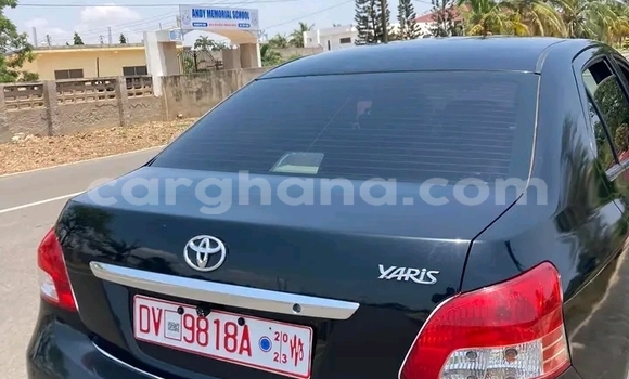 Buy Used Toyota Yaris Blue Car in Accra in Greater Accra Buy Used Toyota Yaris Blue Car in Accra in Greater Accra