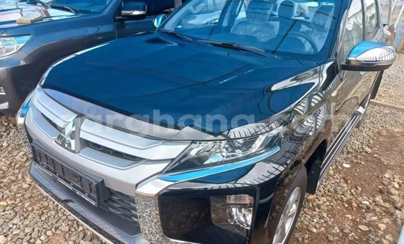 Buy Used Mitsubishi L200 Black Car in Accra in Greater Accra