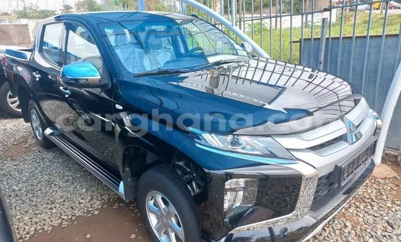 Buy Used Mitsubishi L200 Black Car in Accra in Greater Accra Buy Used Mitsubishi L200 Black Car in Accra in Greater Accra