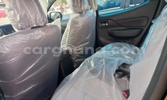 Buy Used Mitsubishi L200 Black Car in Accra in Greater Accra Buy Used Mitsubishi L200 Black Car in Accra in Greater Accra