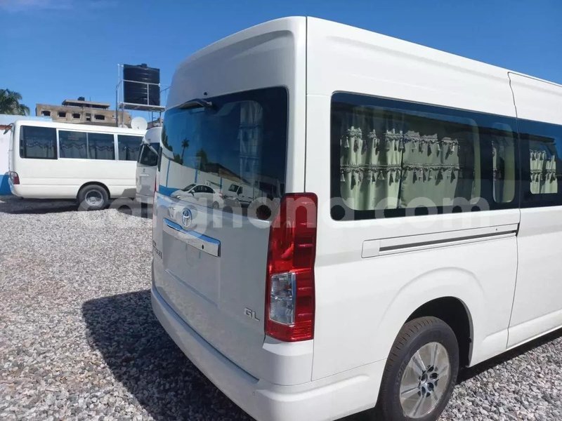 Big with watermark toyota grand hiace greater accra accra 54863