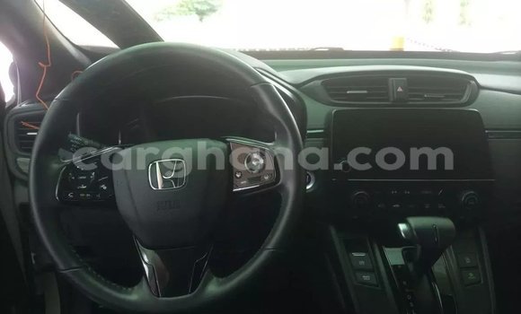 Buy Used Honda CR–V White Car in Accra in Greater Accra Buy Used Honda CR–V White Car in Accra in Greater Accra