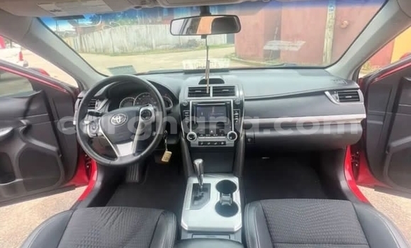 Ra Àlòkù Toyota Camry Red Ọkọ̀ in Accra ni Greater Accra