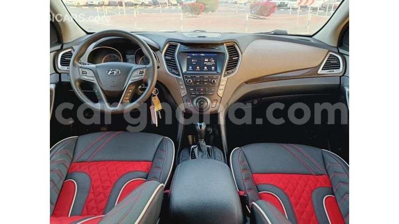 Big with watermark hyundai santa fe ashanti import dubai 54879