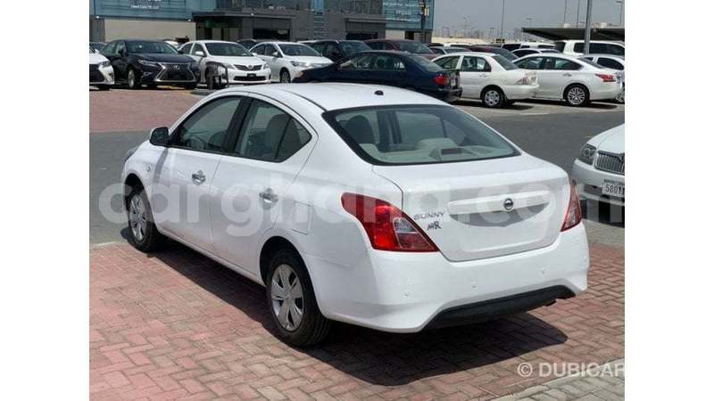 Big with watermark nissan sunny ashanti import dubai 54881