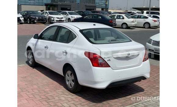 Ra Imported Nissan Sunny funfun Ọkọ̀ in Import - Dubai ni Ashanti Ra Imported Nissan Sunny funfun Ọkọ̀ in Import - Dubai ni Ashanti