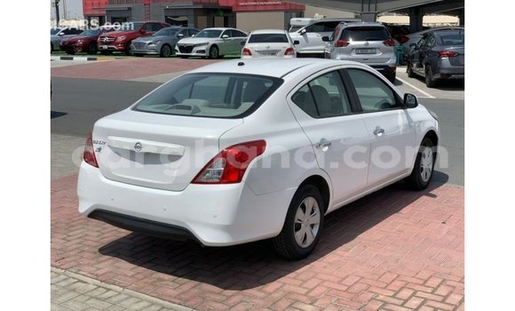 Ra Imported Nissan Sunny funfun Ọkọ̀ in Import - Dubai ni Ashanti Ra Imported Nissan Sunny funfun Ọkọ̀ in Import - Dubai ni Ashanti