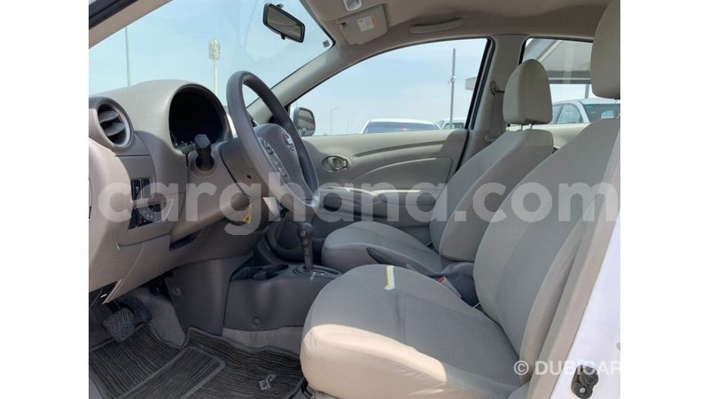 Big with watermark nissan sunny ashanti import dubai 54881