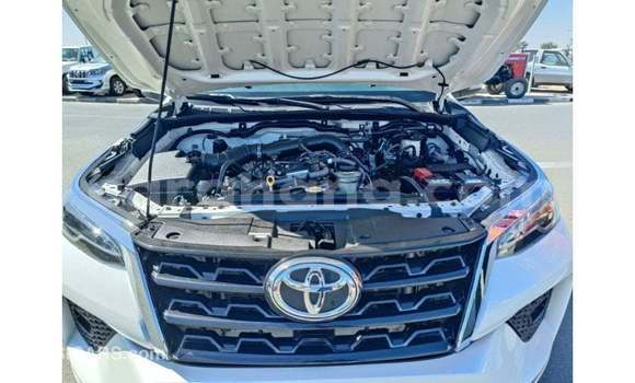 Ra Imported Toyota Fortuner funfun Ọkọ̀ in Import - Dubai ni Ashanti Ra Imported Toyota Fortuner funfun Ọkọ̀ in Import - Dubai ni Ashanti