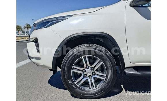 Ra Imported Toyota Fortuner funfun Ọkọ̀ in Import - Dubai ni Ashanti Ra Imported Toyota Fortuner funfun Ọkọ̀ in Import - Dubai ni Ashanti