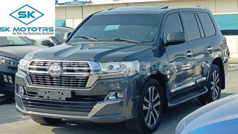 Big with watermark toyota land cruiser ashanti import dubai 54888