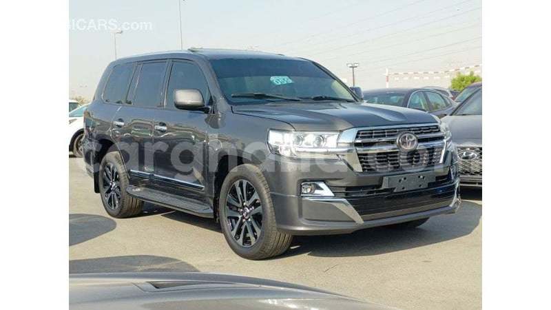 Big with watermark toyota land cruiser ashanti import dubai 54888