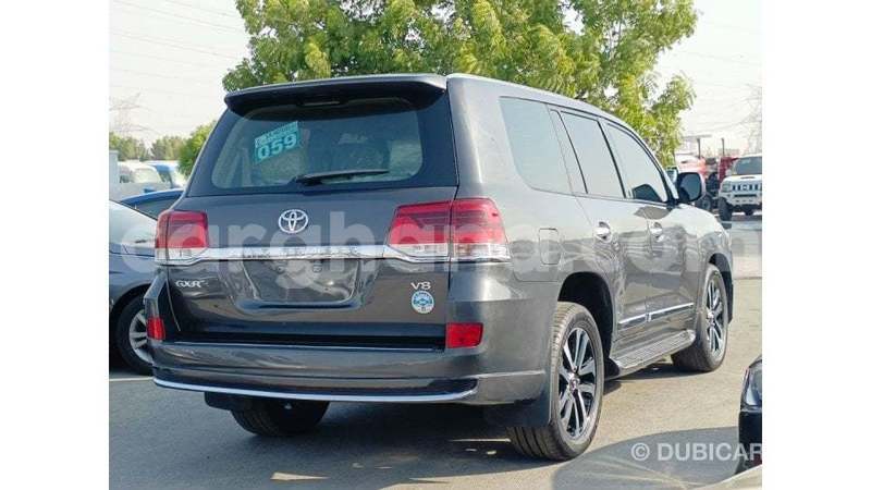 Big with watermark toyota land cruiser ashanti import dubai 54888