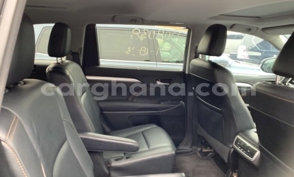 Ra Àlòkù Toyota Highlander Alagara Ọkọ̀ in Sekondi–Takoradi Metropolitan ni Oorun Ra Àlòkù Toyota Highlander Alagara Ọkọ̀ in Sekondi–Takoradi Metropolitan ni Oorun