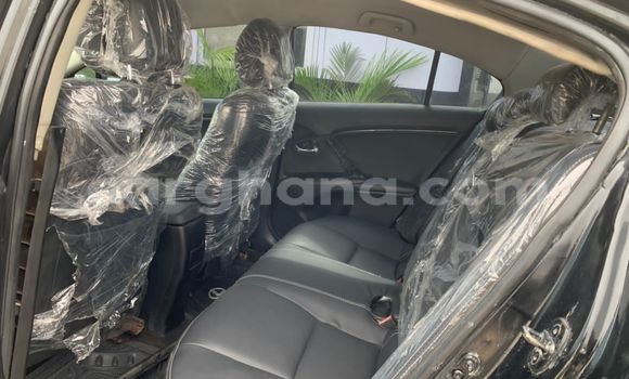 Buy Import Toyota Avensis Beige Car in Sekondi–Takoradi Metropolitan in Western Buy Import Toyota Avensis Beige Car in Sekondi–Takoradi Metropolitan in Western