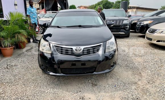 Buy Import Toyota Avensis Beige Car in Sekondi–Takoradi Metropolitan in Western Buy Import Toyota Avensis Beige Car in Sekondi–Takoradi Metropolitan in Western