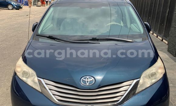 Buy Used Toyota Sienna Blue Car in Sekondi–Takoradi Metropolitan in Western Buy Used Toyota Sienna Blue Car in Sekondi–Takoradi Metropolitan in Western