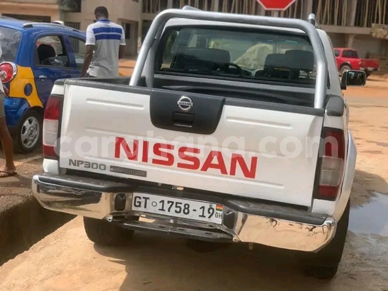 Big with watermark nissan hardbody greater accra accra 54903