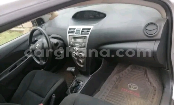 Buy Used Toyota Yaris Silver Car in Accra in Greater Accra Buy Used Toyota Yaris Silver Car in Accra in Greater Accra