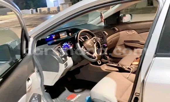 Ra Àlòkù Toyota Corolla Red Ọkọ̀ in Accra ni Greater Accra Ra Àlòkù Toyota Corolla Red Ọkọ̀ in Accra ni Greater Accra