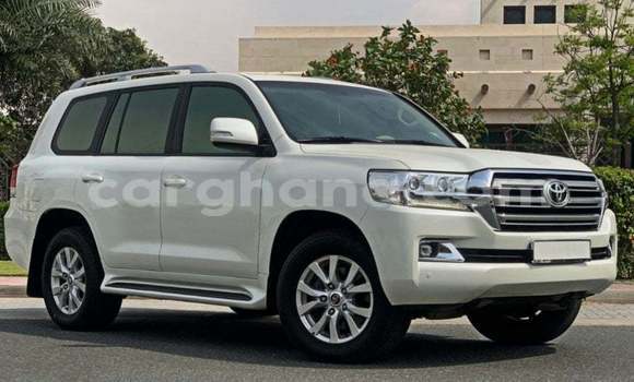 Buy Import Toyota Land Cruiser White Car in Import - Dubai in Ashanti