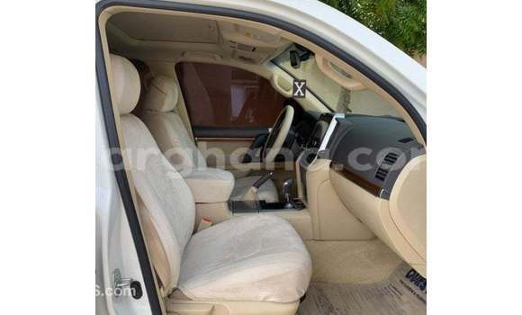 Ra Imported Toyota Land Cruiser funfun Ọkọ̀ in Import - Dubai ni Ashanti Ra Imported Toyota Land Cruiser funfun Ọkọ̀ in Import - Dubai ni Ashanti