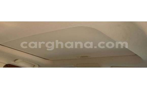 Ra Imported Toyota Land Cruiser funfun Ọkọ̀ in Import - Dubai ni Ashanti Ra Imported Toyota Land Cruiser funfun Ọkọ̀ in Import - Dubai ni Ashanti