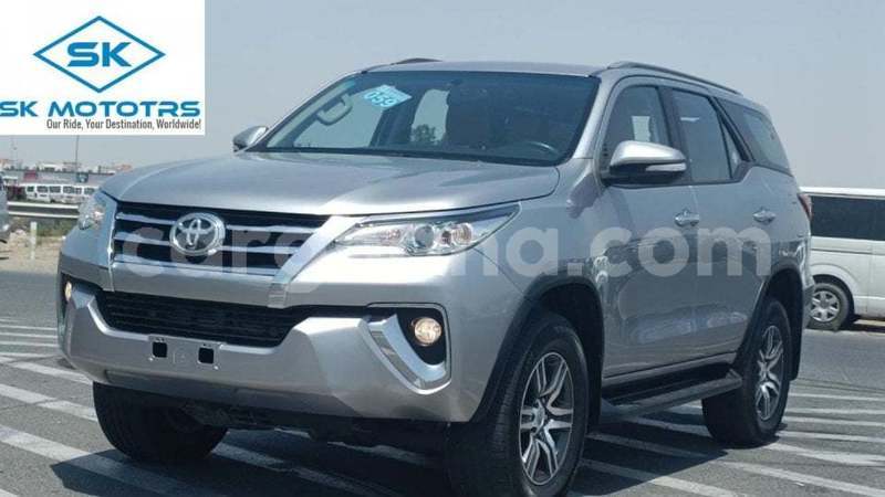 Big with watermark toyota fortuner ashanti import dubai 54937