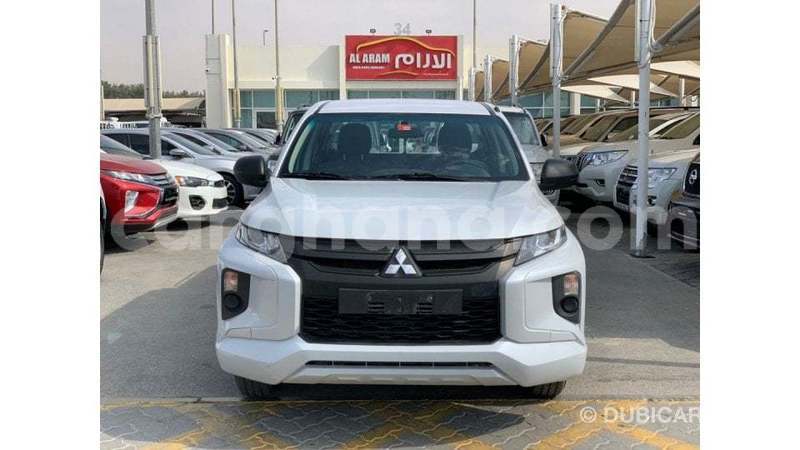 Big with watermark mitsubishi l200 ashanti import dubai 54944