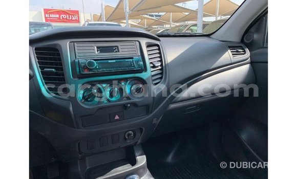 Buy Import Mitsubishi L200 White Car in Import - Dubai in Ashanti Buy Import Mitsubishi L200 White Car in Import - Dubai in Ashanti
