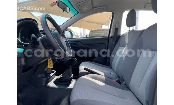 Buy Import Mitsubishi L200 White Car in Import - Dubai in Ashanti Buy Import Mitsubishi L200 White Car in Import - Dubai in Ashanti