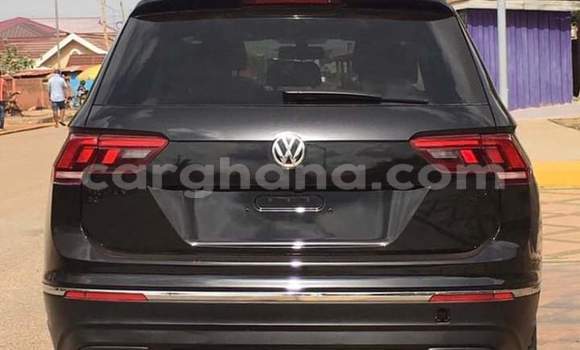 Ra Àlòkù Volkswagen Tiguan Black Ọkọ̀ in Sekondi–Takoradi Metropolitan ni Oorun