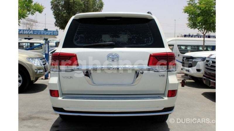 Big with watermark toyota land cruiser ashanti import dubai 54962